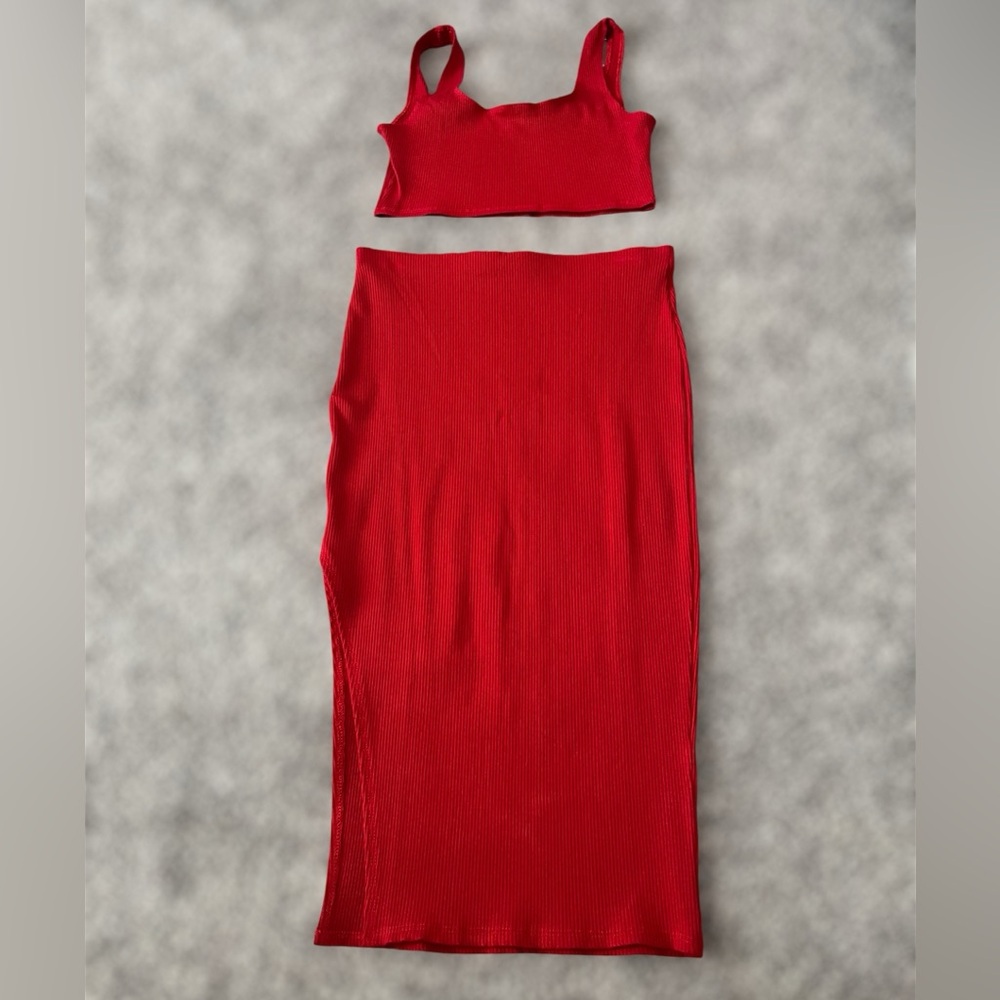 Lulu's Vibrant Red Ribbed Set